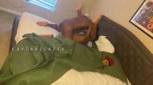 I fuck my ebony girlfriend and her pretty friend while we were sharing a  bed. - Videos - djav tube the best premium porn