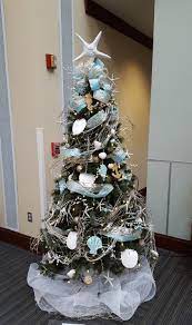 Maybe you would like to learn more about one of these? 680 Holiday Christmas Coastal Ideas In 2021 Coastal Christmas Beachy Christmas Beach Christmas