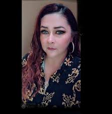 Does anyone around Valdosta sell edible images for cakes? I know I can  order online but I'd love to support someone's small business!🩷