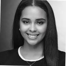 I am beyond excited to finally announce that I have accepted a full-time  position at Medline Industries, Inc. as Associate Product Manager! I will  be moving to the Chicago area after graduation