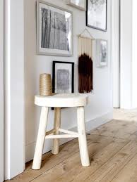 Dank dieser sonderstellung kann er ruhig vom übrigen wohnkonzept abweichen. Klein Aber Fein Schmalen Flur Gestalten Westwing