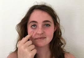 This opens in a new window. 9 Uniquely German Gestures And Noises That Need Explaining The Local