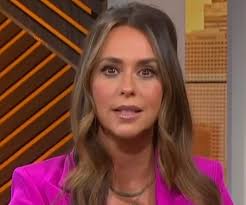 It is also possible to buy sister act. Jennifer Love Hewitt Biography Childhood Life Achievements Timeline