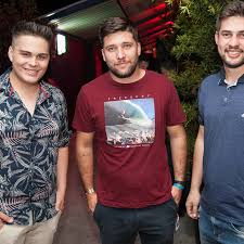 Sociedade por João Pulita