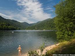 Il y a ceux qui aiment les plages aménagées, d'autres qui. Baignade Au Lac De Kruth Wildenstein Dans Les Vosges Mon Week End En Alsace