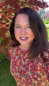 Lisa Sherrard's Instagram, Twitter & Facebook