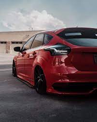 Ford Focus St Mk 3 5 Facelift Chili Pepper Red Bagged Slammed Lowered Carros Y Motos Autos Fondos De Pantalla De Coches