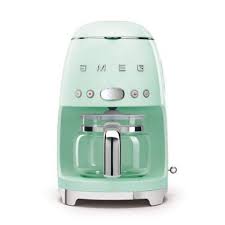 We've pulled together our favorite retro kitchen appliances so that these big workhorses in your kitchen add to your look rather than detract from it. Smeg 50 S Retro Style Aesthetic Drip Filter Coffee Machine Pastel Green Available For Uae Customers Only Smeg Tlc