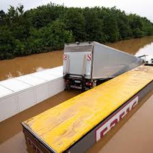 1 day ago · lage weiter angespannt:mehr als 40 tote bei hochwasserkatastrophe im westen deutschlands. Lio50ld57v6tvm