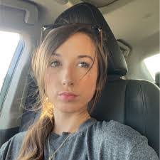 Candi Smiley's Instagram, Twitter & Facebook