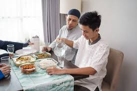 Dia menggeram dan mengertakkan giginya sebagai berdebar. 7 Cara Jadi Role Model Ideal Anak Anda Semua Ibu Bapa Wajib Tahu Medialoka