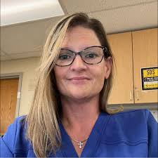 Recommend a very good knee surgeon!