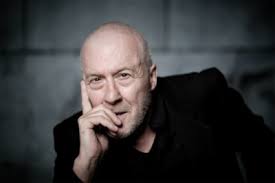 Arnold charles ernest hintjens (born 21 may 1949), better known by his stage name arno, is a belgian artist born in oostende. In Het Coronajaar Vocht Arno Tegen Kanker Afkicken Van Het Het Nieuwsblad Mobile