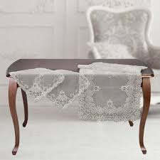 Centrini camera da letto moderna. Primo Letto Moderno In Lino Grigio Perla Con Pizzo Ricamato Su Tulle Marticastore Marticastore