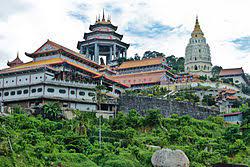 Kek lok si temple, which translates from hokkien as the the temple of serene bliss, stands majestically on the slopes of air itam, a hill on penang island. Kek Lok Tempel Wikipedia