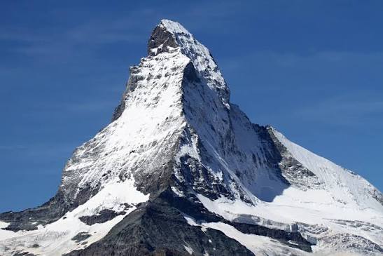 Matterhorn Mountain Peak – wonderful wall mural– Photowall