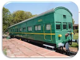 EDWARD VIII LOUNGE CAR
