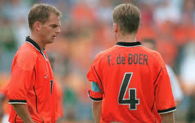 Последние твиты от ronald de boer (@rdboer1970). Crystal Palace Mistook Frank De Boer For Ronald De Boer But They Re All Laughing About It The Irish News