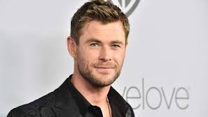Kim hyde and robbie hunter spend a romantic night away together at nature lodge. Chris Hemsworth Home And Away Wiki Fandom