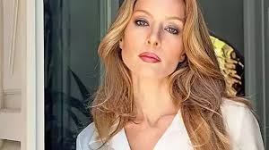 Bade İşçil kimdir? Evli mi, eşi kim? Şu an nerede, ne iş yapıyor, mesleği?  Rol aldığı diziler! - Urfa Haberleri