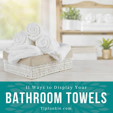 Generally speaking, the average height of a towel bar should be 48 inches from the floor. 11 Beautiful Ways To Display Bathroom Towels Tip Junkie