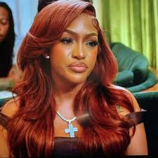Drew had some nerves asking that lady, Brit, if she sold her Kat. My petty  self would have told her no, but Ralph offered to buy some of it. #RHOA  #atlantahousewives #realhousewivesofatlanta #
