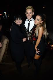 Later in may 2020, ariana confirmed their relationship. Ariana Grande Engaged To Dalton Gomez Her Mom And Brother React