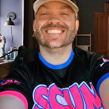 Brian Schebel's Instagram, Twitter & Facebook