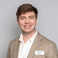 600+ perfiles de «Neuroth»