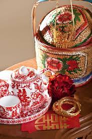 Chinese Tea Ceremony Essentials Available At The Red Wedding Www Signatureweddings Asia Chinese Tea Set Chinese Tea Ceremony Tea Ceremony
