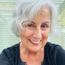 Toch nog weer even iets over Bloemendaal: Helaas was het niet een  'handjevol' buurtbewoners in Bloemendaal dat het hospice tegen probeerde te  houden. Maar betrof het de overgrote meerderheid van…