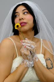 Vintage 1980s Deadstock White Thin Sheer Lace Gloves, 80s Bridal Gloves,  Vintage Wedding Gloves, 80s Floral Lace, Vintage Bridal Accessories