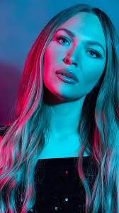 Cause you kiss me and it stops time, And I’m yours, but you’re not mine 💋,  📸