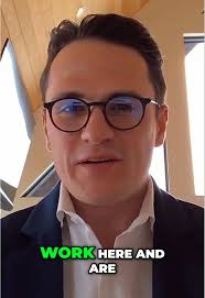 Healey Brothers is more than just a dealership. We’re part of the Hudson  Valley community. With over 600 local employees, we live, work, and give  back here at home. From supporting schools to honoring ...