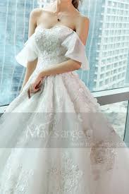 Ariel, elsa, ariel, jasmine, moana and the rest of the crew are waiting for you to pick out the perfect outfit. Off The Shoulder Sweetheart Bodice Lace Princess Dress With Train