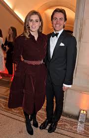 Maybe you would like to learn more about one of these? Prinzessin Beatrice Ist Schwanger Mit Ihrem Ersten Kind Die Konigin Hat Es Bereits Gewusst