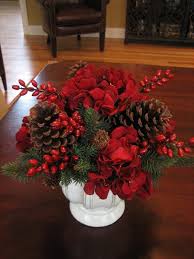 Top 40 Christmas Wedding Centerpiece Ideas Christmas Celebration All About Christmas Christmas Flower Arrangements Christmas Flower Decorations Christmas Floral Arrangements