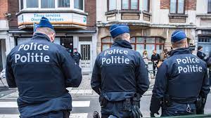Voor dringende politiehulp bel 101. Groot Tekort Aan Rechercheurs Bij Belgische Politie Nos