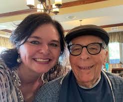 Heather Edgington's Instagram, Twitter & Facebook