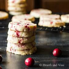 An unopened bottle of cranberry juice will last up to nine months past the printed expiration date, at room temperature. Fresh Cranberry Shortbread Cookie Recipe For The Holidays