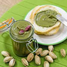Mini madeleine con nutella al pistacchio. Crema Di Pistacchi Ricetta Facile Nutella Di Pistacchi