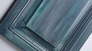 The various effects available from faux impressions® latex glaze are accomplished by applying 1 or more layers of colored glaze over a base coat. How To Create A Custom Color Glaze With Fusion Mineral Paint Youtube