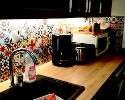 Indispensable pour protéger les murs des projections, la crédence de cuisine est également un véritable atout esthétique. Realisations Design Credence Deco Fr