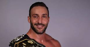 Former WWE Superstar Chris Masters comes to The Mystery Island for meet and  greet event