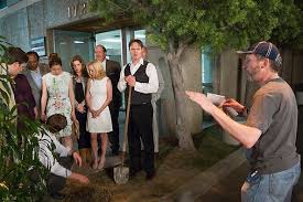 Finale Behind The Scenes Photos From The Office On Nbc Com The Office Finale The Office Seasons The Office