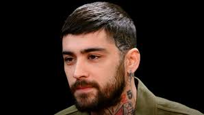 A Decade After Leaving the Superhit One Direction, Zayn Malik Treats His  Fans With a Nostalgic Surprise