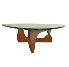 Instantly recognizable sculptural base and organically shaped top. China Isamu Noguchi Coffee Table China Isamu Noguchi Table Noguchi Coffee Table
