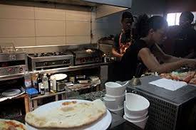 Restaurant A La Broche Douala Bonapriso Reserver Hotel Cameroun Cameroon Douala Restaurant Cameroun