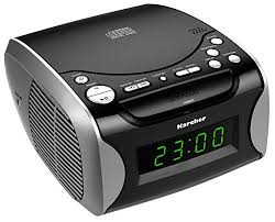 Stanza matrimoniale con sommier e comò con seduta, camera singola con scrivania e letto a forma di sofà. Lettore Stereo Led Ricaricabile Con Orologio Digitale Per Camera Da Letto Herchr Radiosveglia Con Altoparlante Bluetooth E Usb Nero Radio E Boombox Elettronica