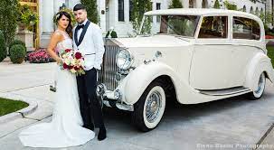Weddings are our primary service, with courteous chauffeurs, in first class attire. Classic Wedding Car Luxury Wedding Rental Vehicles Mobile Website